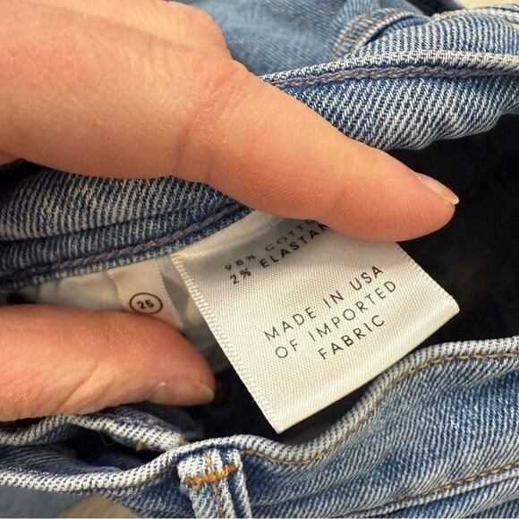 [GRLFRND] Karolina Straight Leg Distressed Jean - Size 25 - Picture 3 of 6